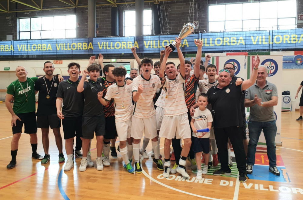 FENICE VENEZIAMESTRE C5 vincente del campionato Under 17 stagione 2021/22 > accede alle Finali Nazionali