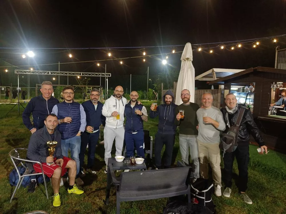 Le finaliste festeggiano l'OVER 40 CUP 2025-2026