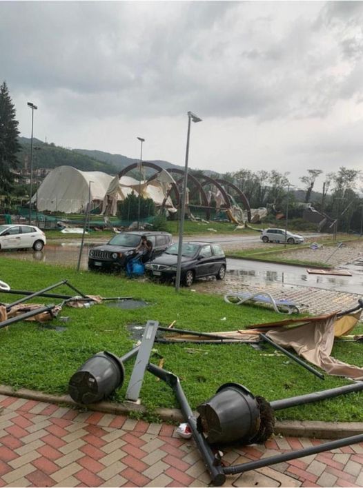 Arzignano (Vicenza) completamente distrutto il centro sportivo e il campo da calcio