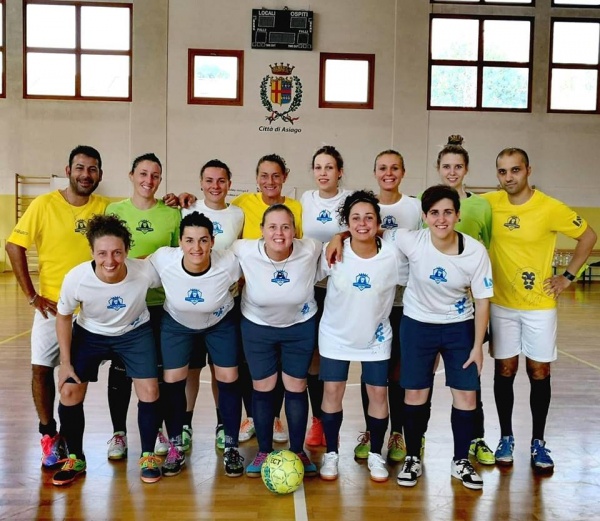 La squadra Femminile dell'UNITED FUTSAL ROSSANO FCD che milita nella Serie C FEM - Gir. UNICO